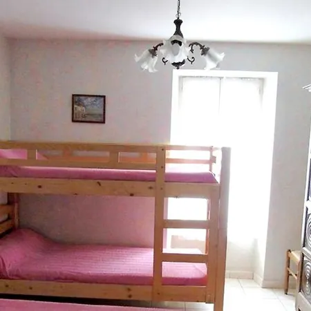 Appartement d'une chambre a La Bourboule avec WiFi a 9 km des pistes Appartement